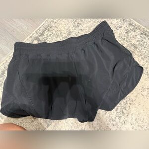 Lululemon Track That High Rise 3”